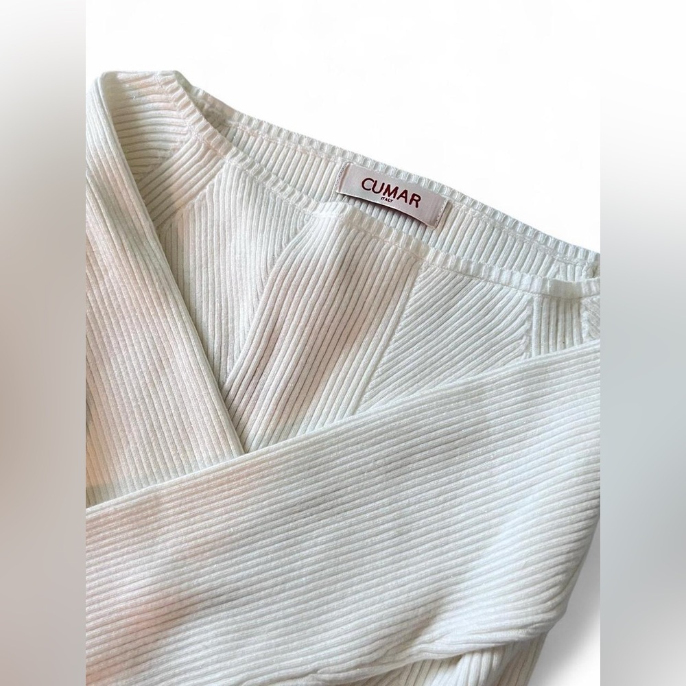 Cumar Italy Women's Off The Shoulder Long Sleeve Top White Shimmering Size S